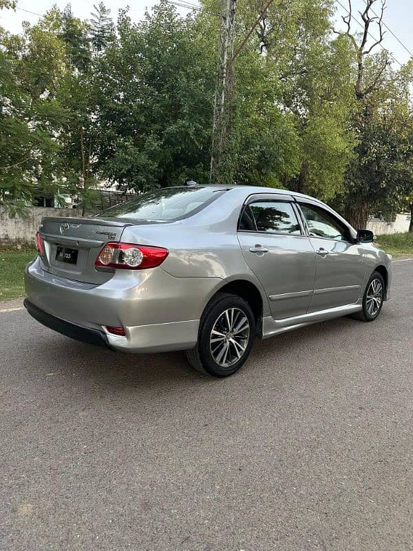 Toyota Corolla GLI 2012 15