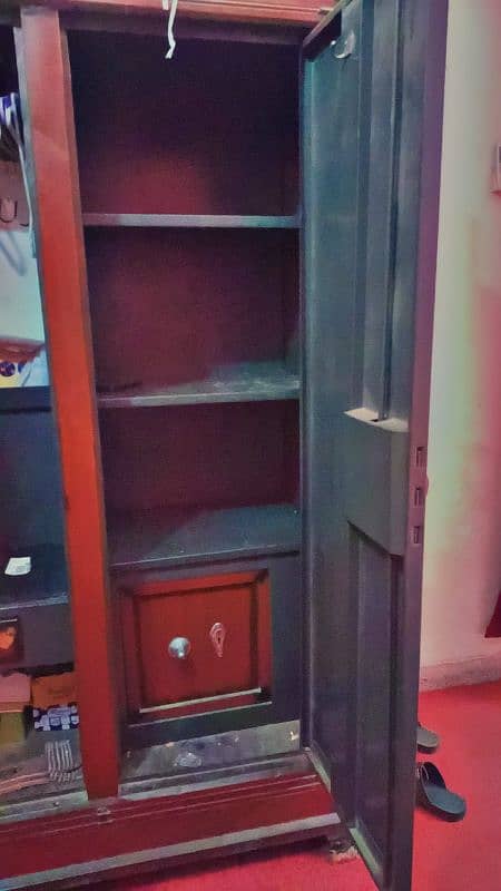 Steel Cupboard urgent for sale 2