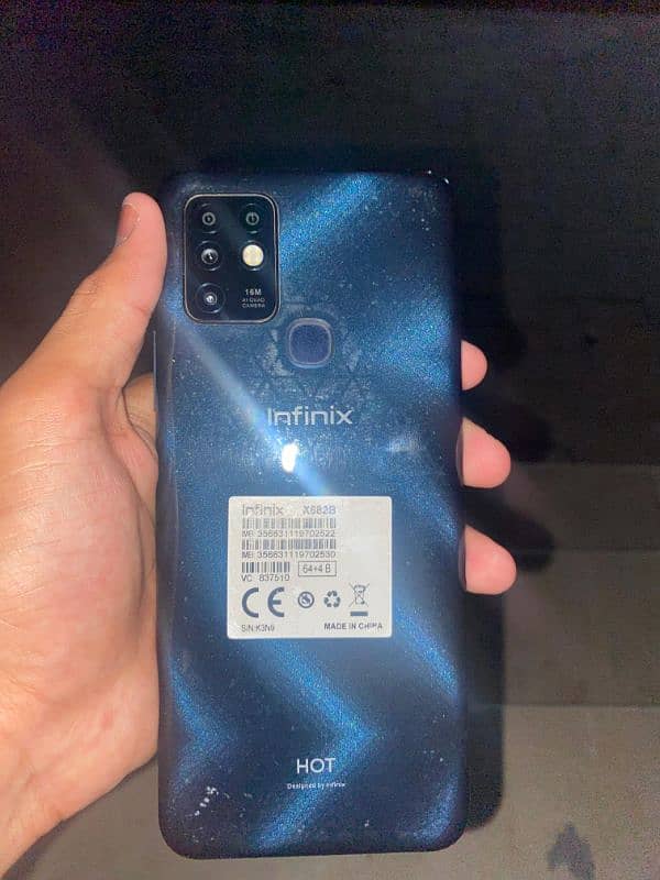 INFINIX HOT 10 1