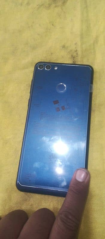 Huawei 4/128 4G with fingerprint 2