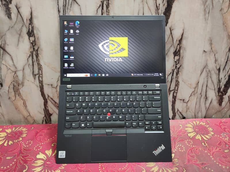 Lenovo Thinkpad T14 Gen 1 (Gaming Varient) 2GB Mx330 graphics (10/10) 12