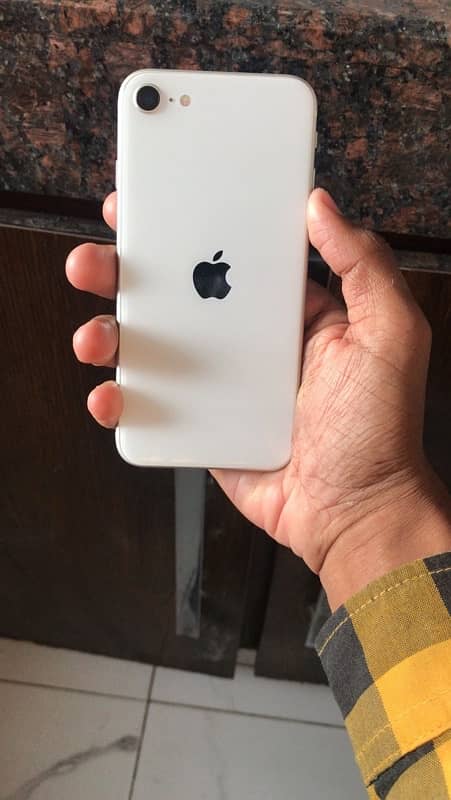 Iphone se2020 for sale Urgent 0