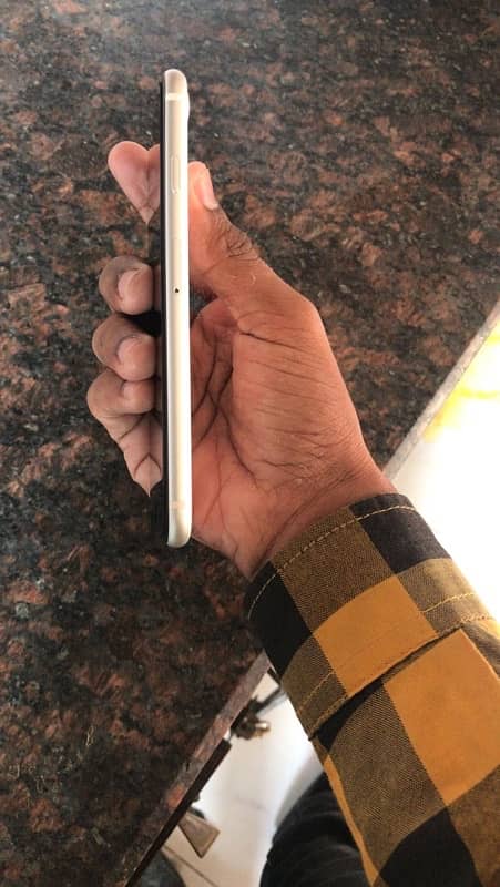 Iphone se2020 for sale Urgent 5