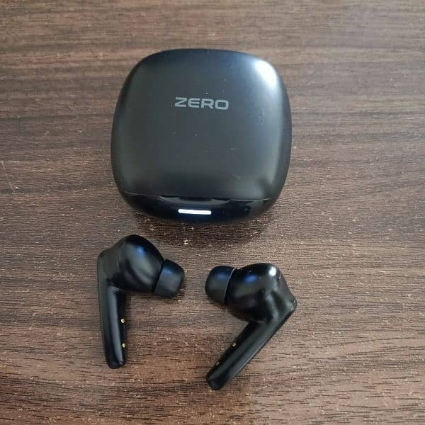 Zero - Astro Zbuds 1