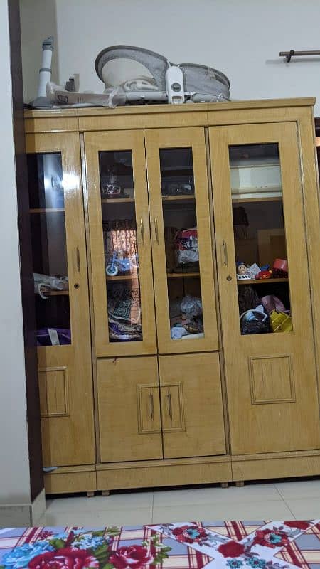 king bed with wardrobe and divider 4pcs 1