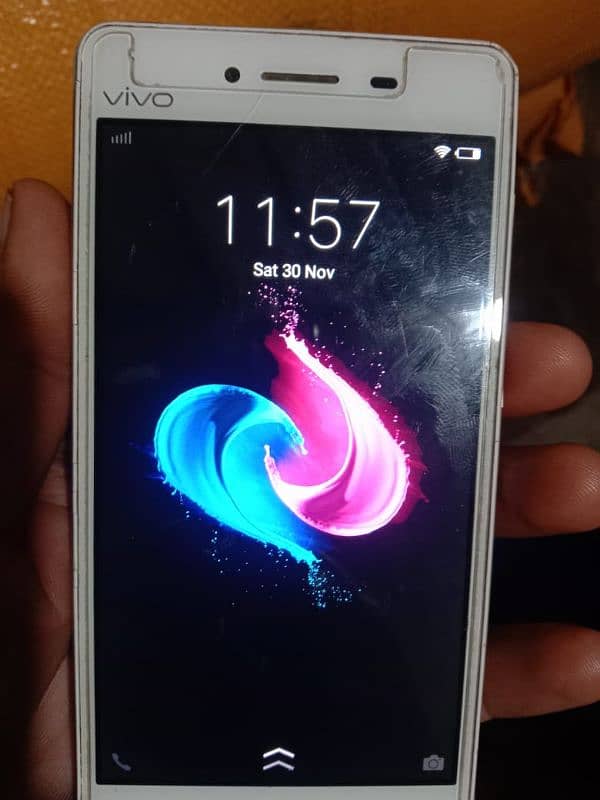 vivo Y51. a. 4.64 1