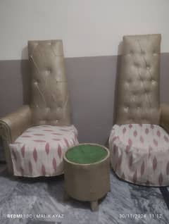 diwan tow sofa chairs with table