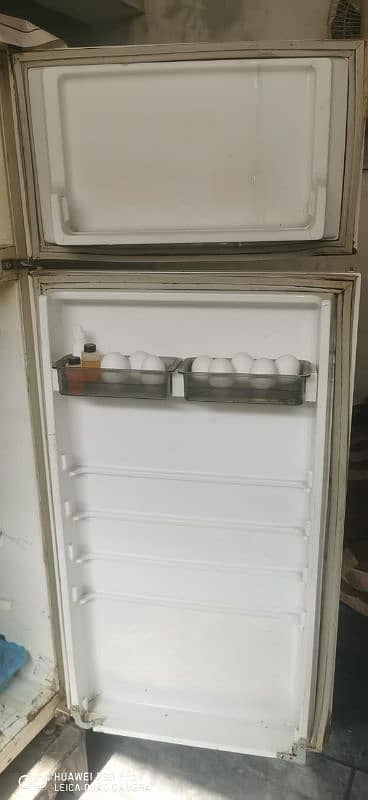 refrigerator 7