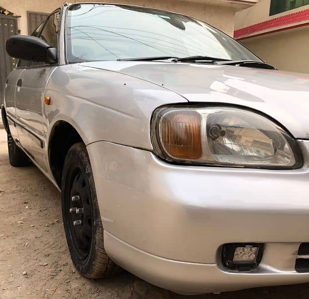 Suzuki Baleno 2004 1