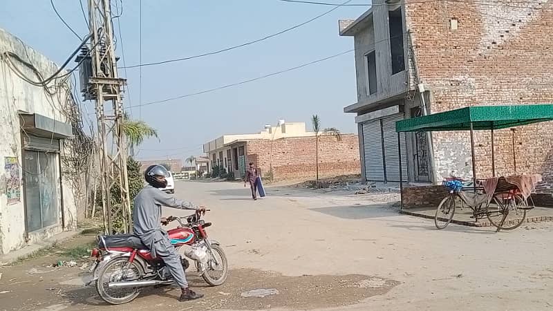 3 Marla Plot Mustafabad Lalyani near ferozpur road Lahore 9