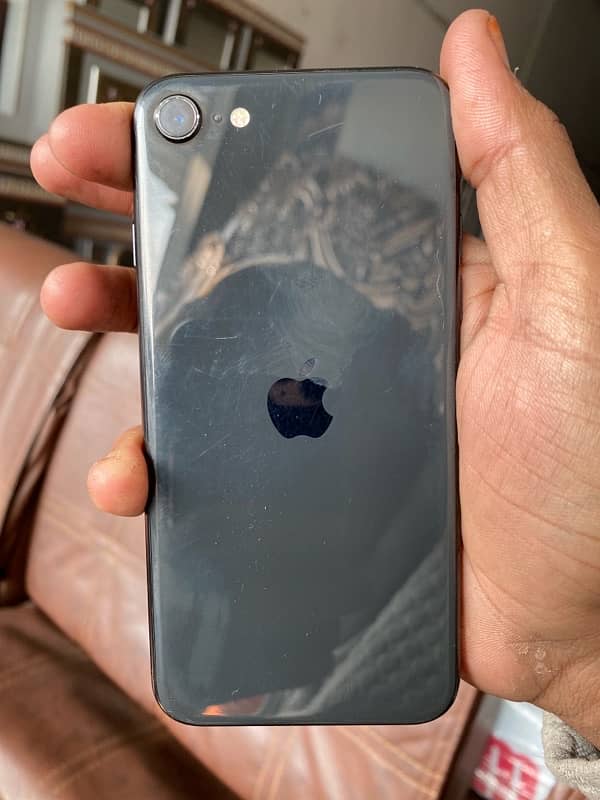 iPhone se 64gb 0