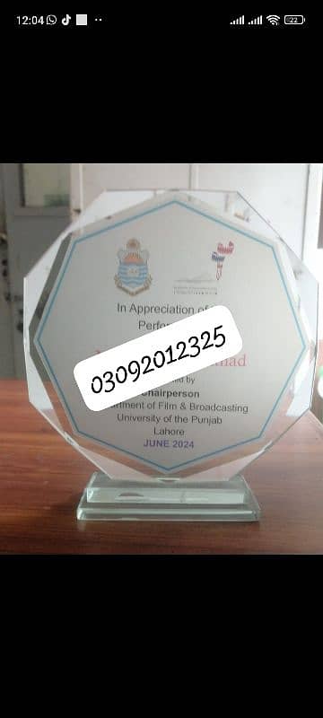 sheild glass award gift with customized printing and box 2