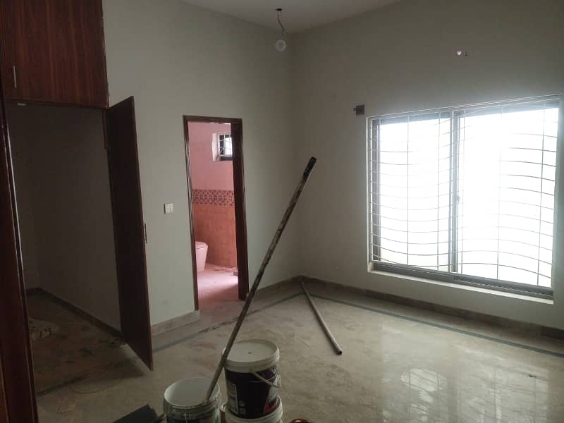 9 MARLA UPPER PORTION FOR RENT IN IEP ENGINEERS TOWN LAHORE 4