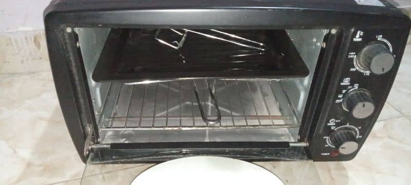 Cambridge Electric Oven EO-627 1