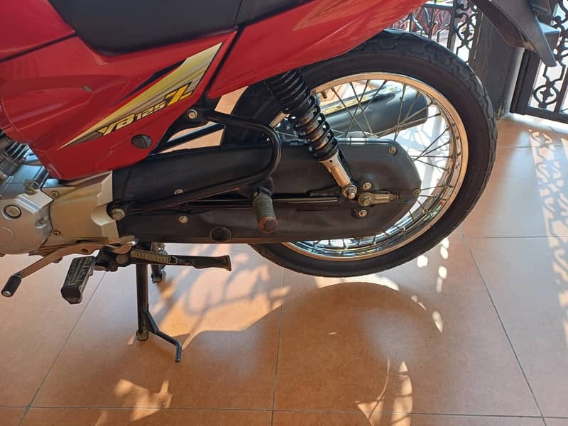 Yamaha YB 125Z 2019 3