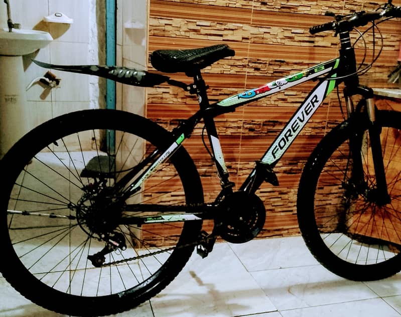 bicycle impoted 26 inch brand new 5 month used call no 0314.950. 5437 0