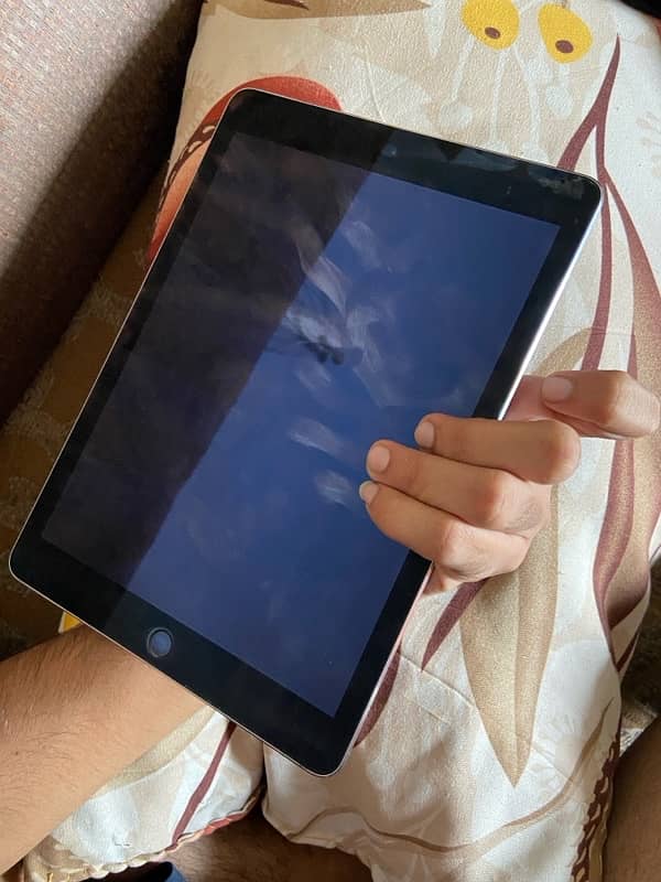 iPad Air 2 32 gb LLA model 6