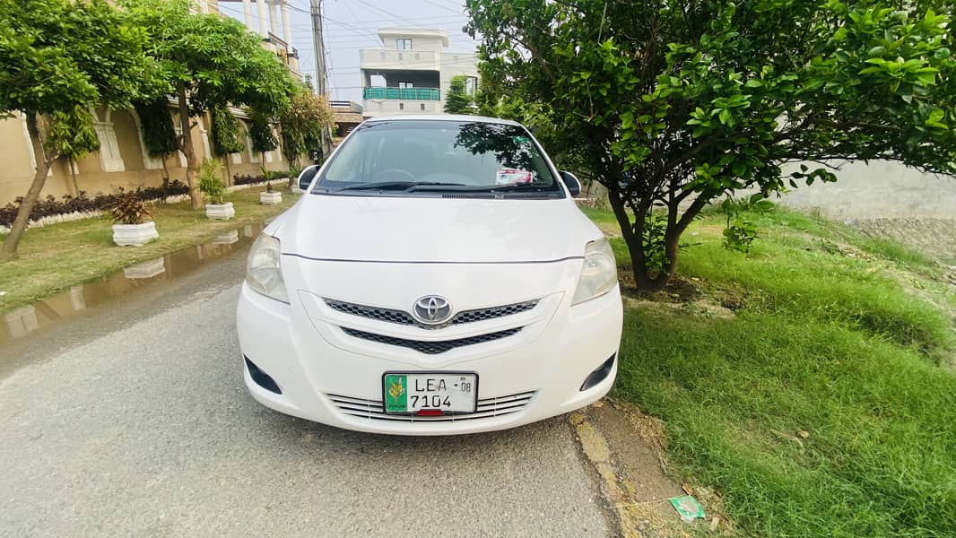 Toyota Belta 2008 1