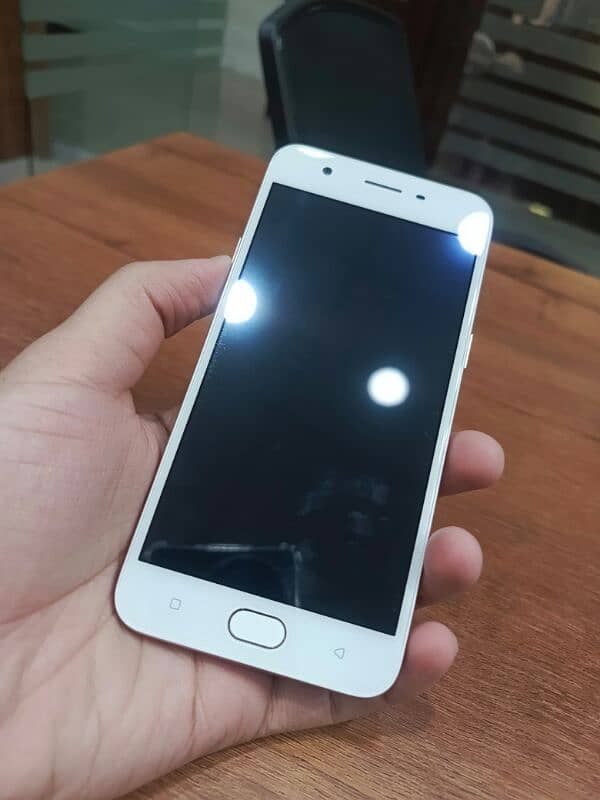 Oppo A57 3