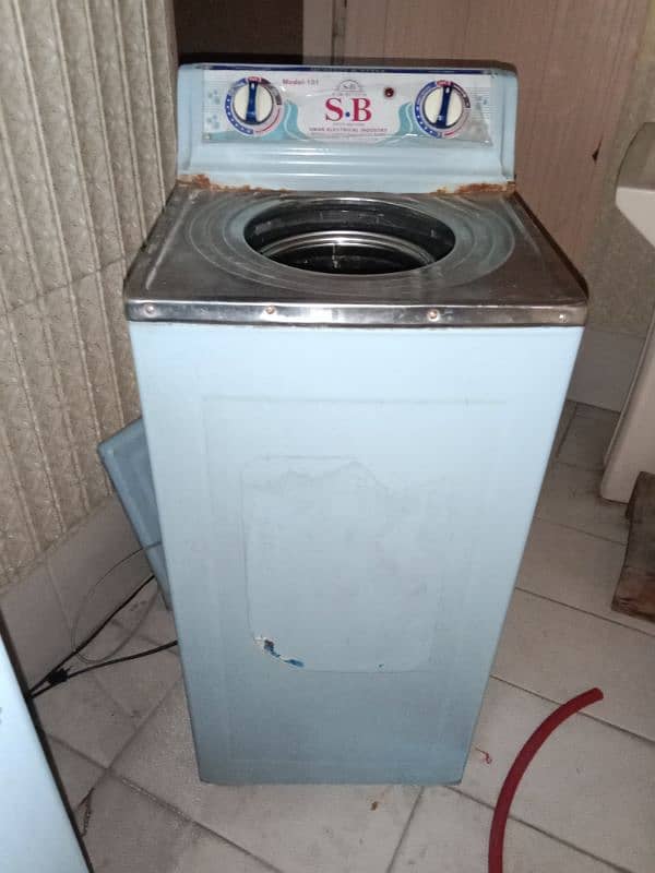 GOOD CONDITION WASHING &DRIER 1