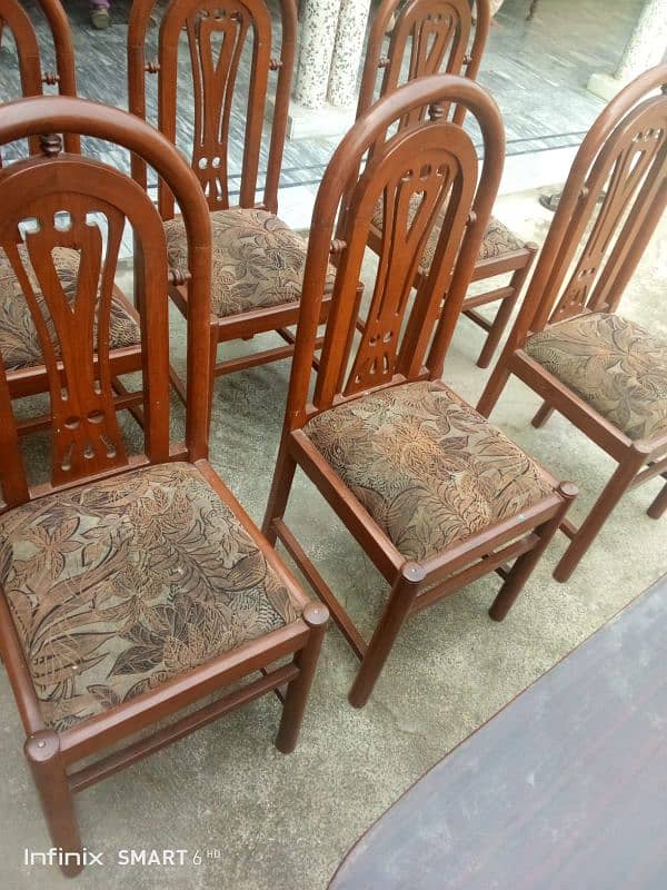 dining table with six chairs lush condition 0