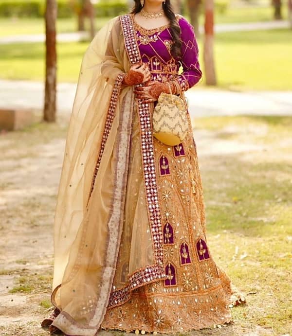 Party wear lehnga 0