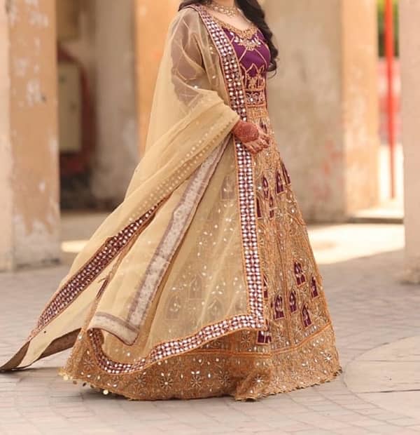 Party wear lehnga 1