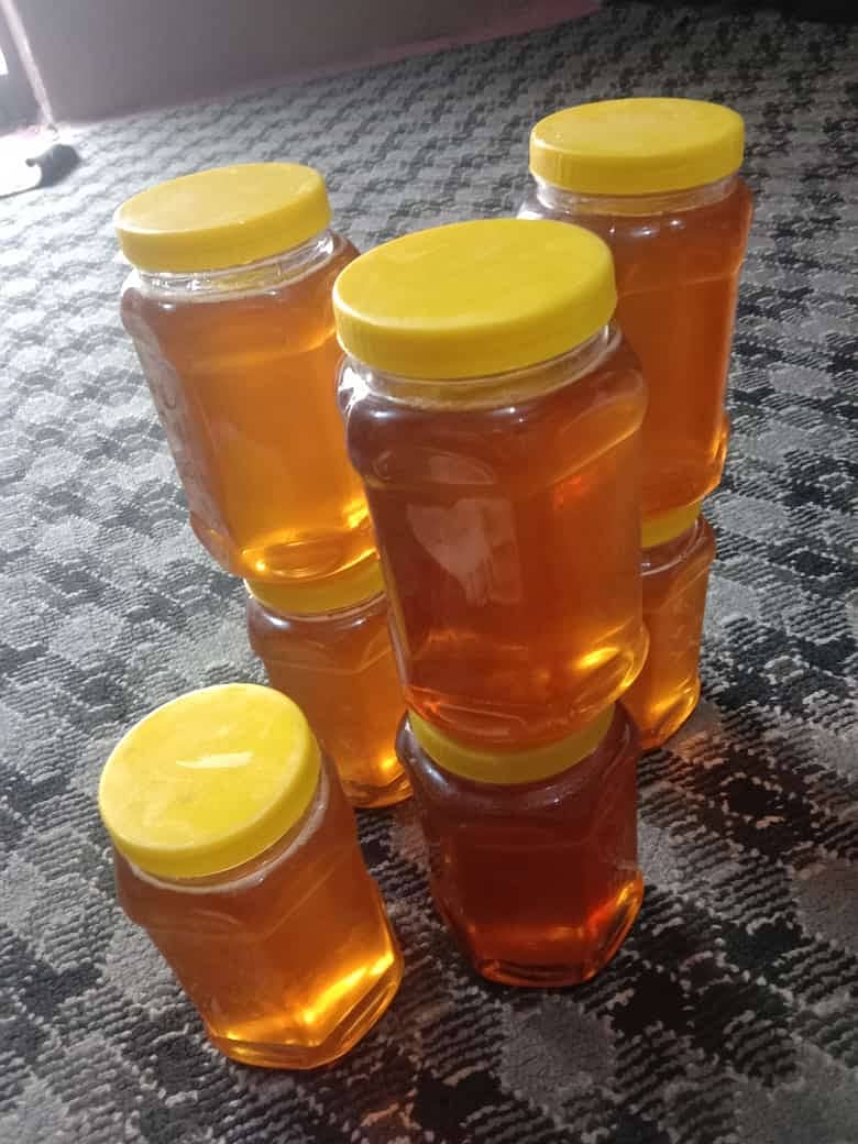 Pure Honey with guarante 2