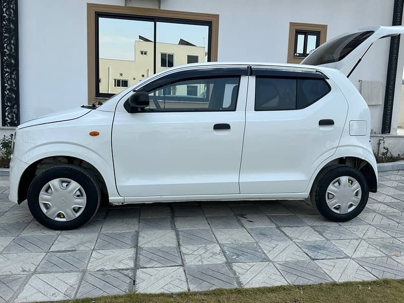 Suzuki Alto 2022 10