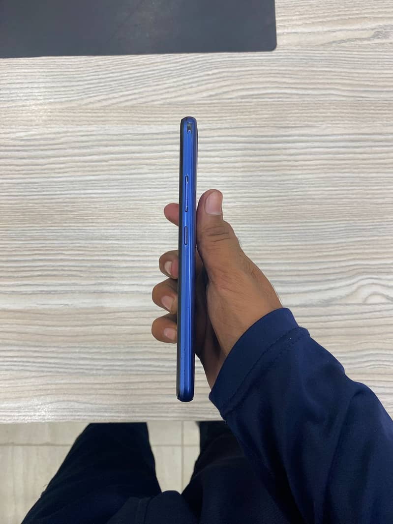 Realme c12 4