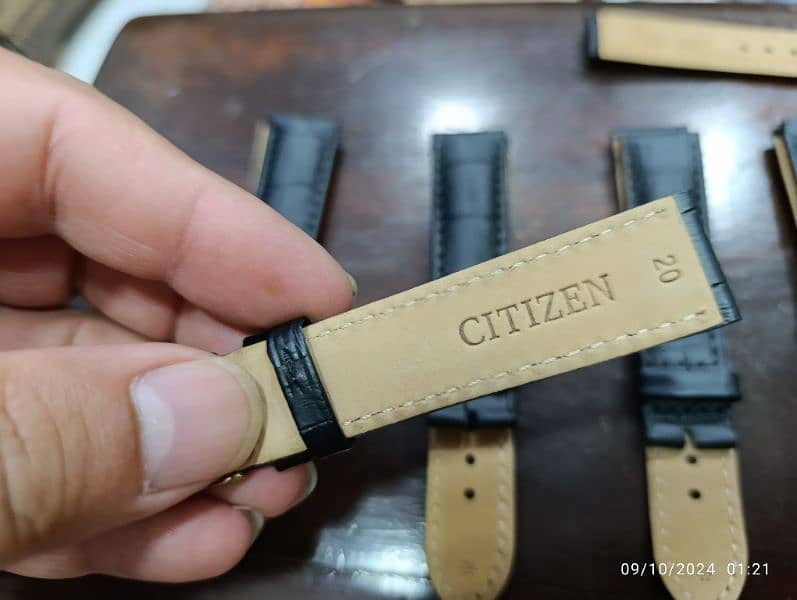 Original Citizen 20 mm Leather straps in 2000 each only 2