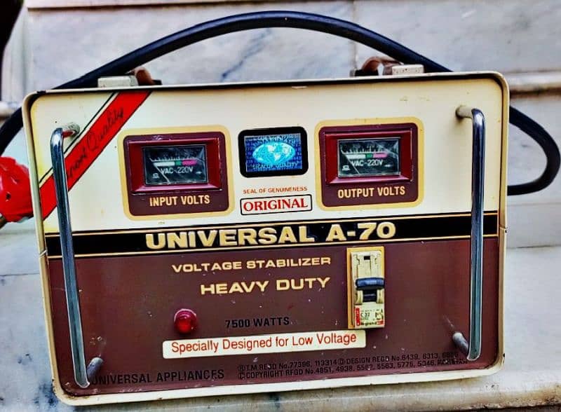 UNIVERSAL A-70 VOLTAGE STABILIZER[7500WATTS] 0