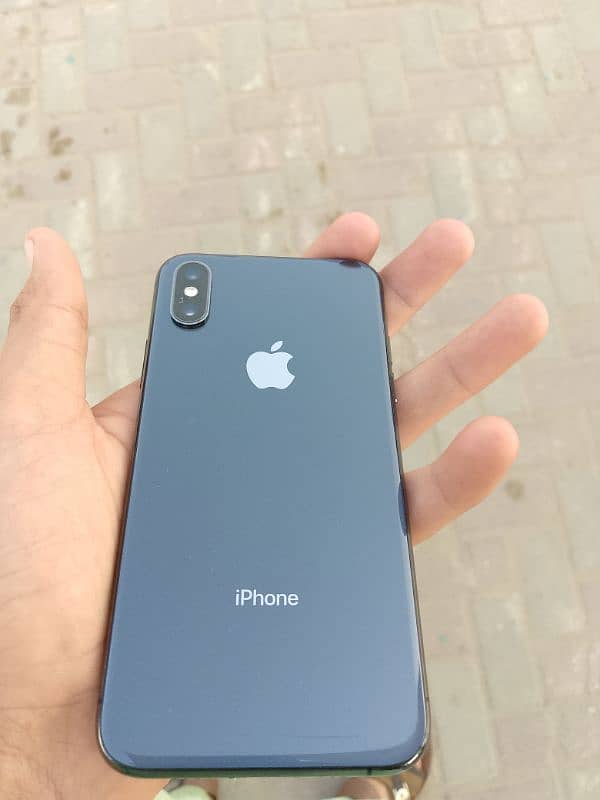 I phone xs 64gb Non PTA 0