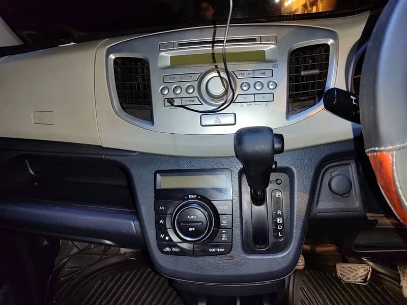 Suzuki Wagon R 2014 7