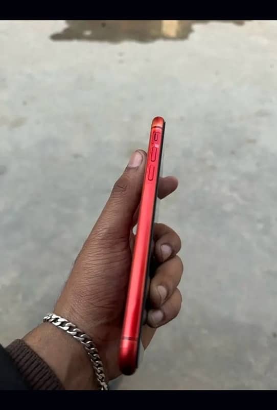 iPhone xr pta approved 2