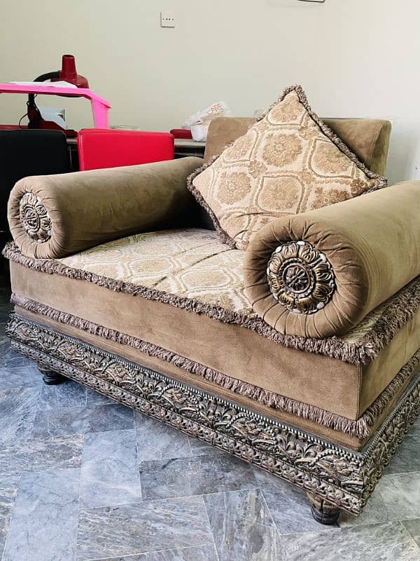 sofa set with cushions 5