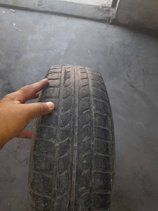 Tubeless tyre 1