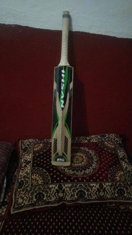 ihsan hard ball bat good condition 1