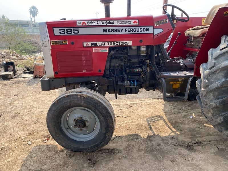 Massey 385 2