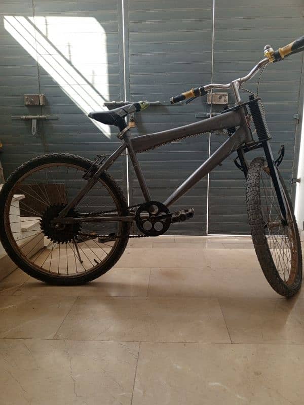 Cycle size 24 condition 9/10 as new 2