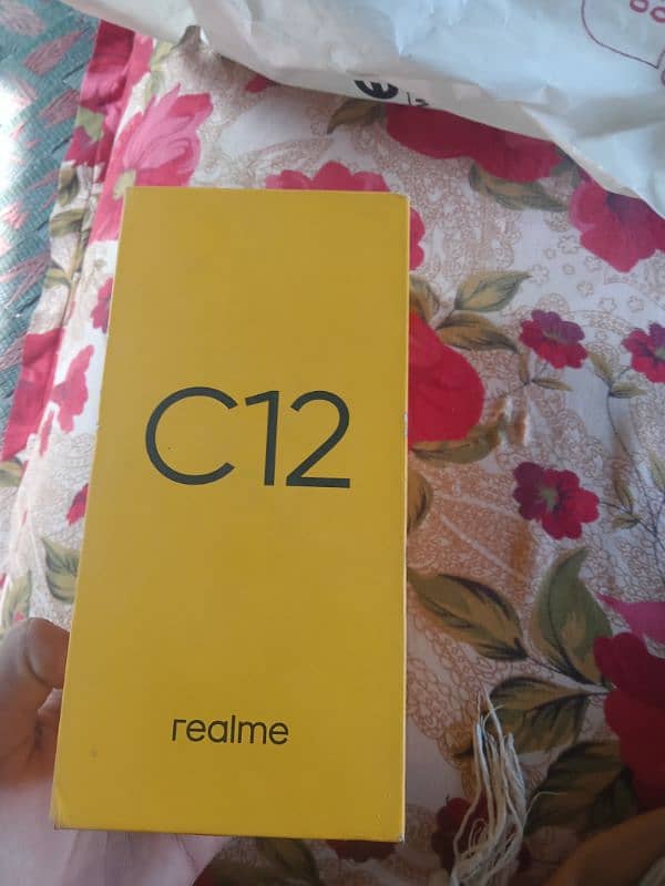 Realme c12 1