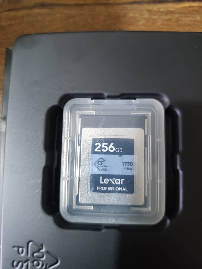 Original Lexar 256GB CF Card CFexpress Type-B with carder reader 1