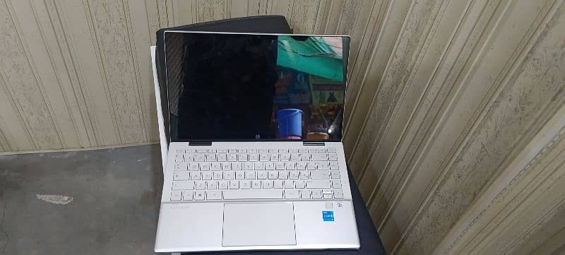 hp pavilion x360 convertible 14" 1