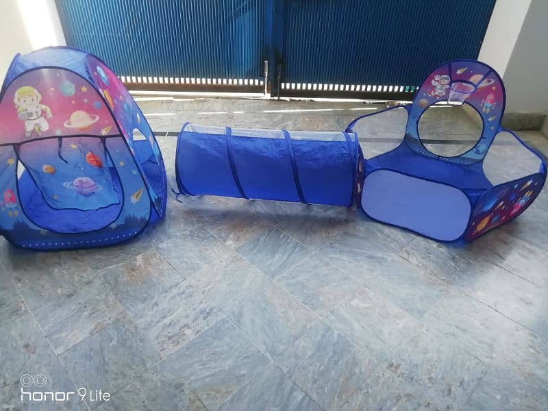 3 piece Kids Tent 1