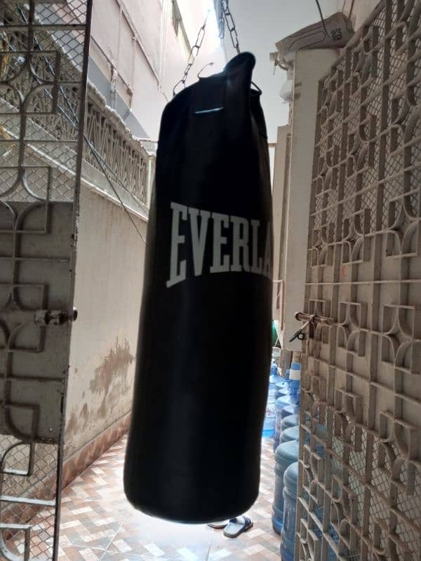 Boxing bag 10/10 2