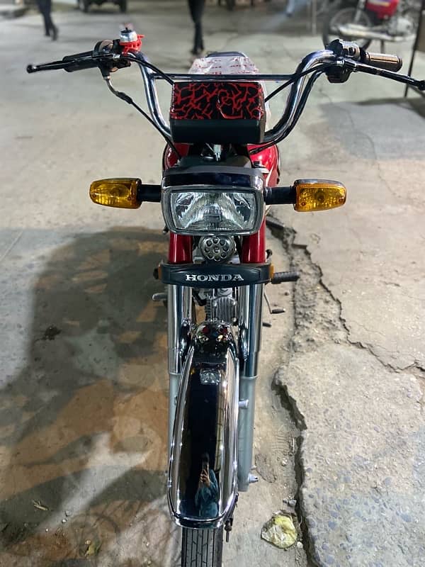 honda cd 70 2022 islamabad nmber document clear urjent sale cntct wtsp 5