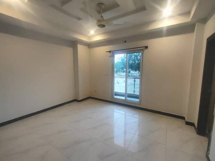 STUDIO APARTMENT AVAILABLE FOR RENT AT REASONABLE PRICE IN GULBERG GREEN ISLAMABAD 2