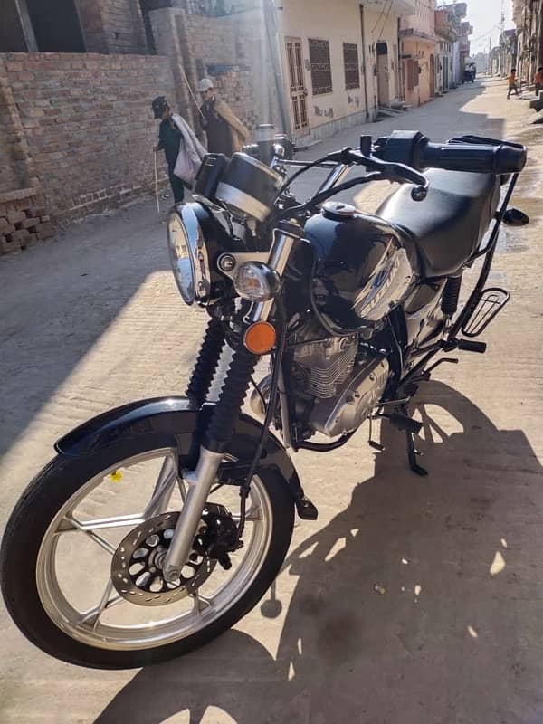 Suzuki Gs 150 2019 1