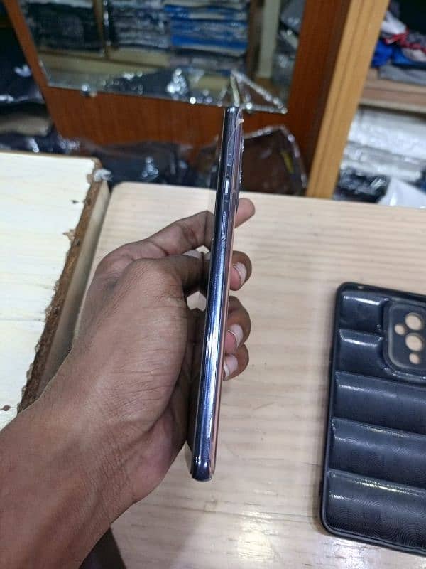 ONE PLUS 9 5G pta approved  60k 3