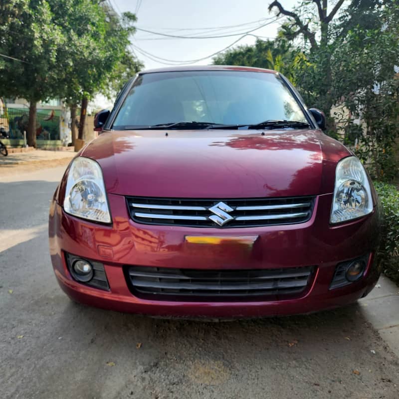 Suzuki Swift 2017 DLX 0